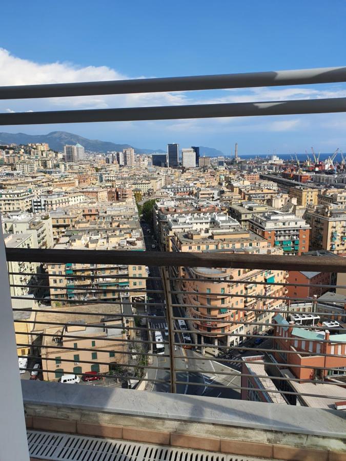 Apartmán Attico Con Vista Su Genova Exteriér fotografie