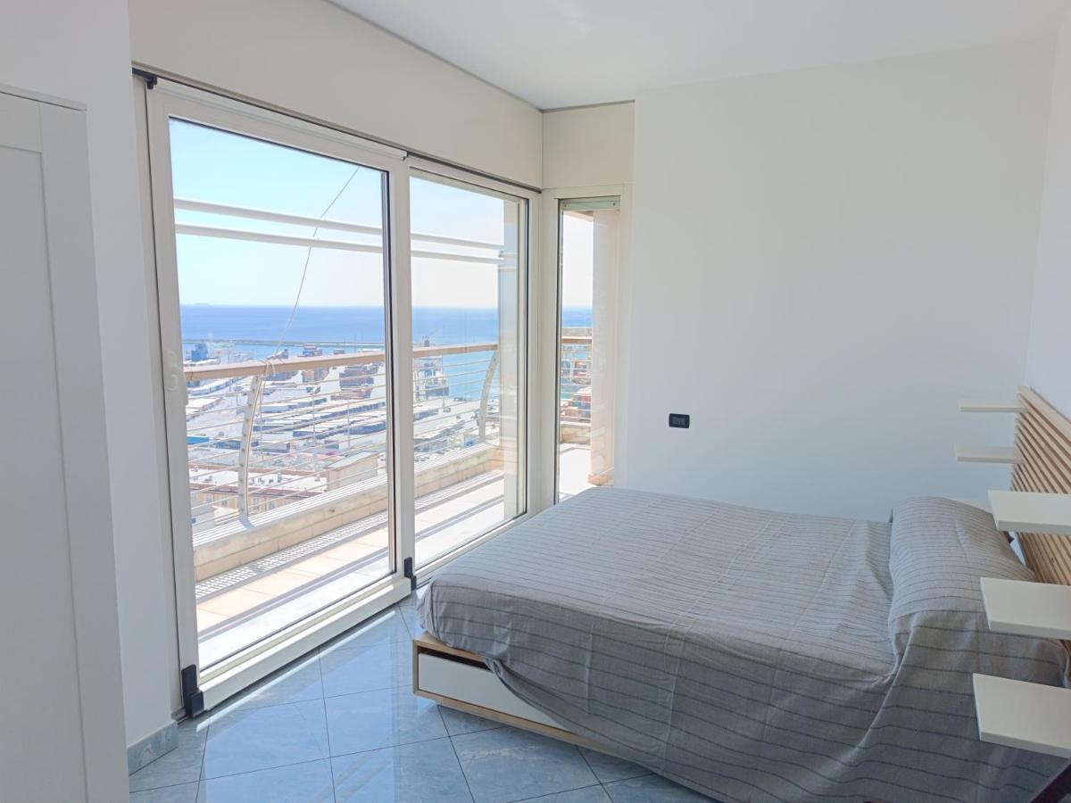 Apartmán Attico Con Vista Su Genova Exteriér fotografie